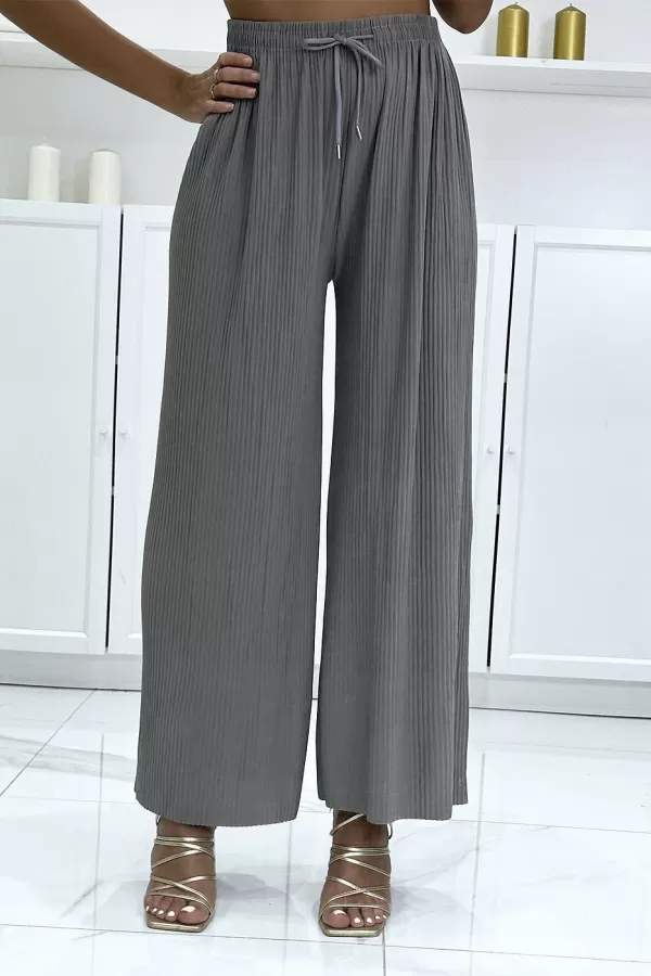 Pantalon palazzo gris plissé très tendance|10,50 €|OKKO MODE