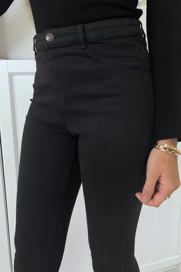 Jean slim noir taille haute à poches arrières|4,50 €|OKKO MODE