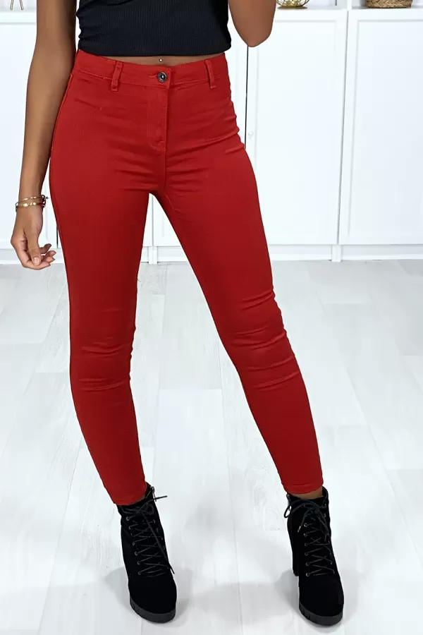 Jeans slim rouge très extensible avec poches à l'arrière - 1