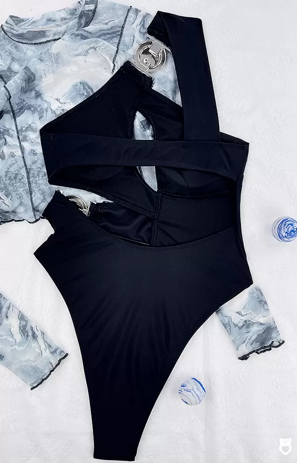 Maillot de bain une pièce femme, noir uni avec fermeture argent anneaux, monokini, vêtements de plage dos nu 2024|13,83 €|OKKO MODE