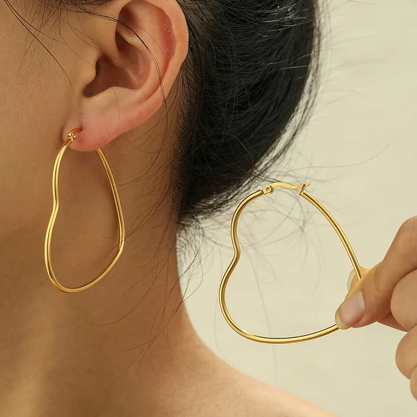 Boucles d'oreilles minimalistes : déclarez votre amour avec style et élégance|1,16 €|OKKO MODE