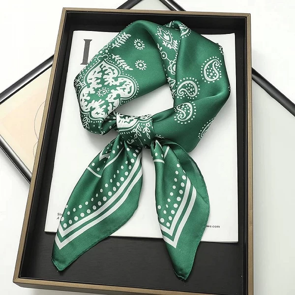 Petit Foulard Carré en Satin Imprimé pour Femme, Mouchoir, Bandana, Cou, Cheveux, Châles, 70x70cm|4,00 €|OKKO MODE