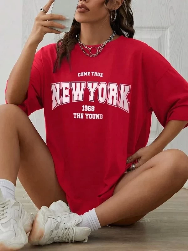 Quand 1968 The New York Is Young Économie en coton pour femmes, Économie surdimensionnés, 03/T, Créativité Strepostershirt Vêtem|10,06 €|OKKO MODE