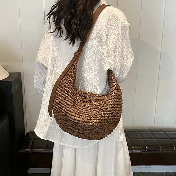 Sac en paille tissé demi-lune pour femme - Okko Mode|16,50 €|OKKO MODE