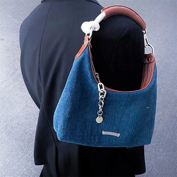 Sacs à main en tissu denim pour femmes, sacs à main de créateurs de luxe, hobos sous les bras bleus, fourre-tout à bandoulière d|15,00 €|OKKO MODE