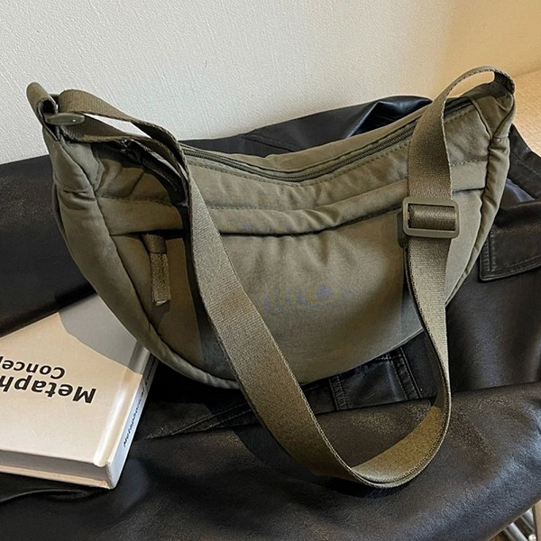 Sac à main en forme de chausson pour femmes, sacoche décontractée avec sangle ajustable, sac croisé solide pour documents|7,92 €|OKKO MODE