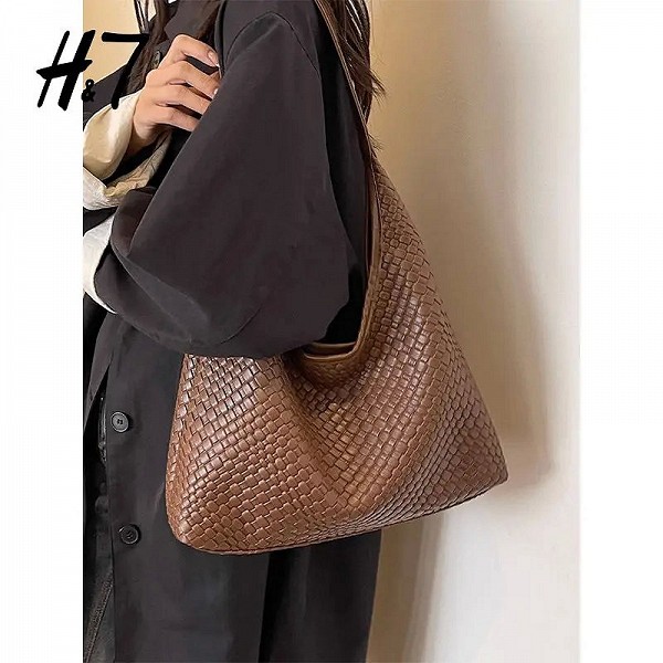 Crocodile Weave Weave Carrying Bag for Women, New Style, H7 Network, Celebrity, Large Capacity, Retro Fashion Trend, Initiated B|22,00 €|OKKO MODE