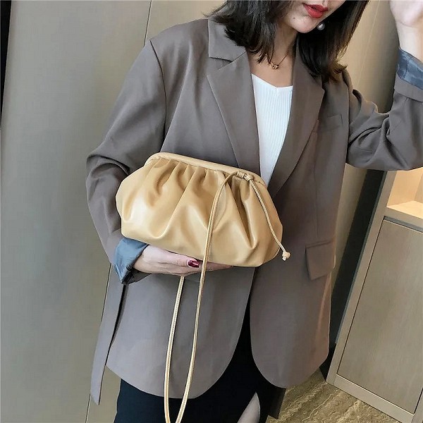 Sac messager en cuir PU plissé pour femme, sac à bandoulière boulette, pocommuniste et sac à main pour femme, soirée, vert, nuag|9,90 €|OKKO MODE