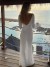 Vestido de playa blanco con cuello en V profundo y mangas largas | 19,34 $ | OKKO MODE