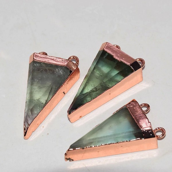 Connecteur triangle en quartz fluorite vert naturel pour femme, grand visage étendu et pendule pierre 215|20,00 €|OKKO MODE