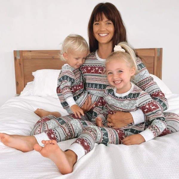 Ensemble de pyjama de Noël imprimé pour hommes, femmes et bébés|12,59 €|OKKO MODE