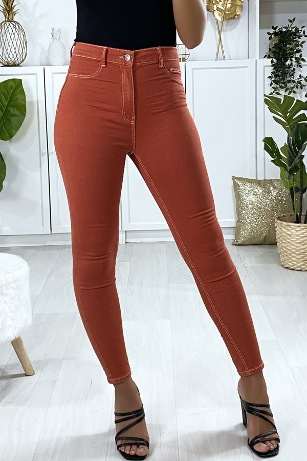 Jeans slim en corail avec fausse poches à l'avant - 1