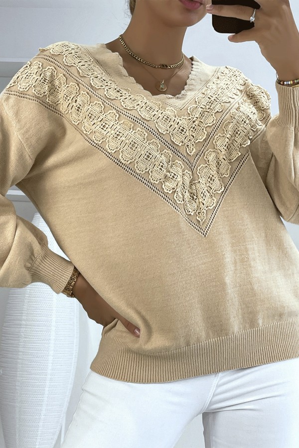 Pull beige pour femme en col V avec motif en dentelle - 2