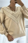 Pull beige pour femme en col V avec motif en dentelle - 3