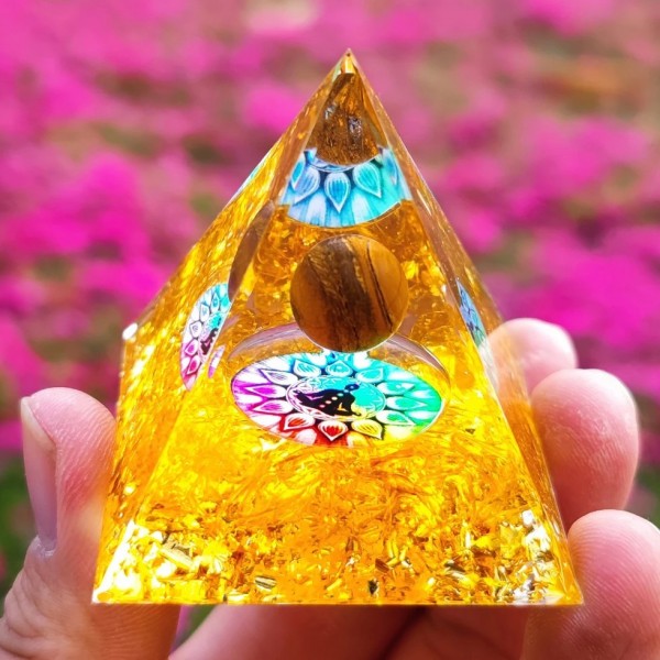 Pyramide Orgone Chakra pour Méditation et Guérison - Citropéridot, Reiki|1,98 €|OKKO MODE