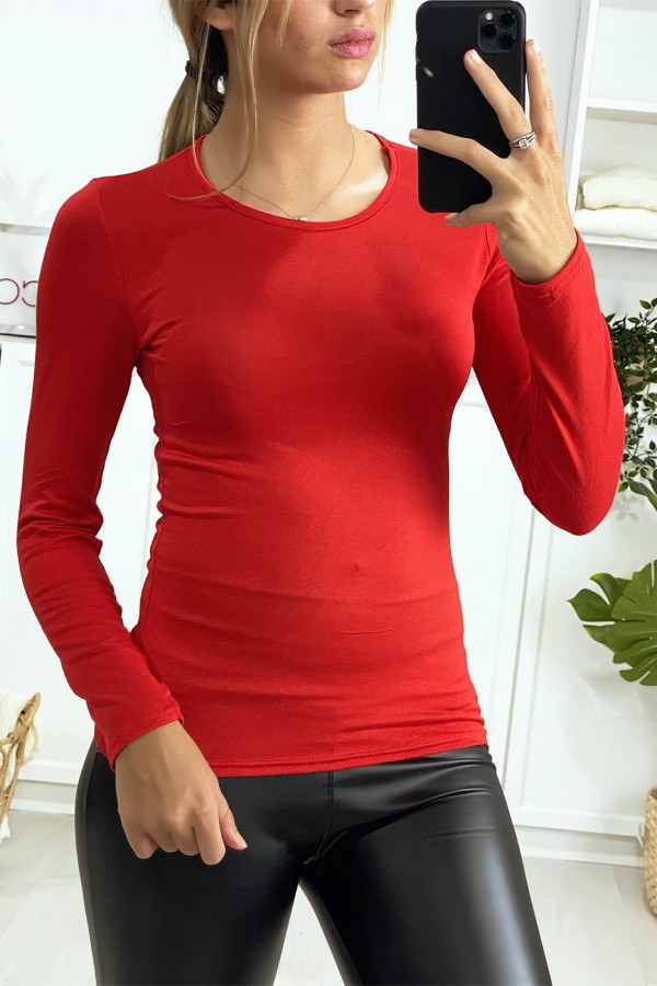 Sous pull rouge a col rond tres tendance. Vetement femme pas cher