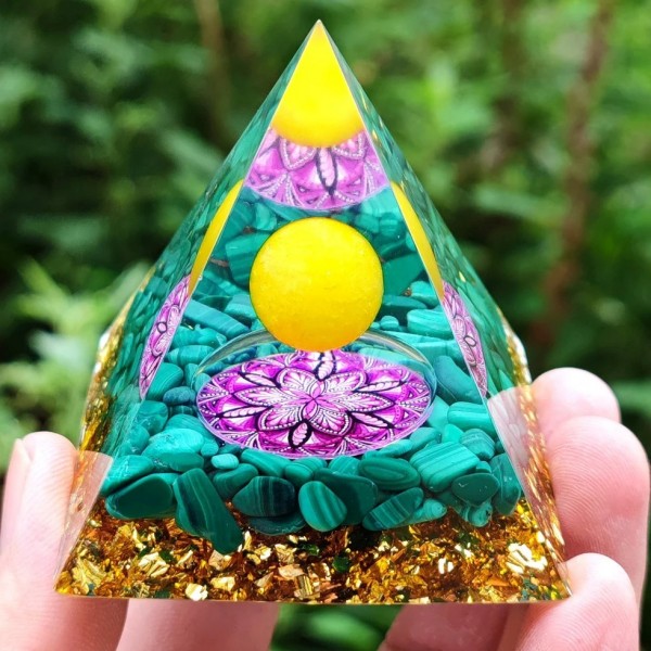 Pyramide d'Orgone Générateur de Massage et Pierre de Clip Guérison|1,98 €|OKKO MODE