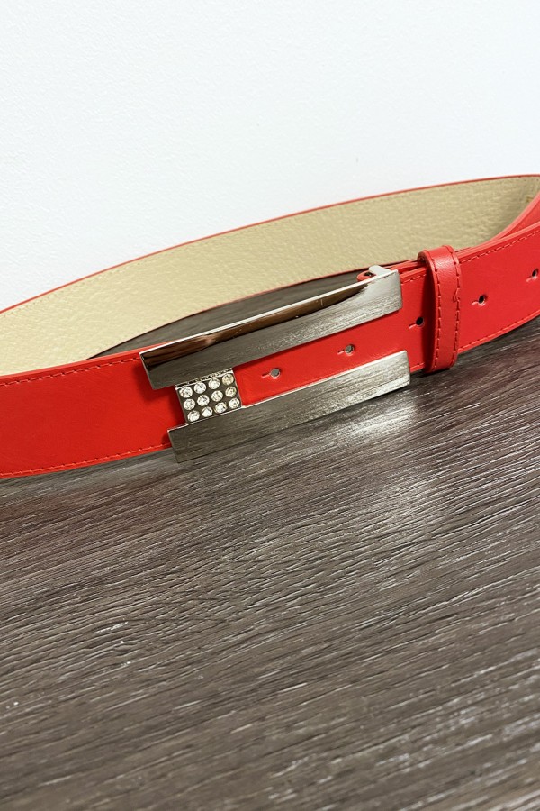 Ceinture rouge avec boucle rectangulaire et strass - 3