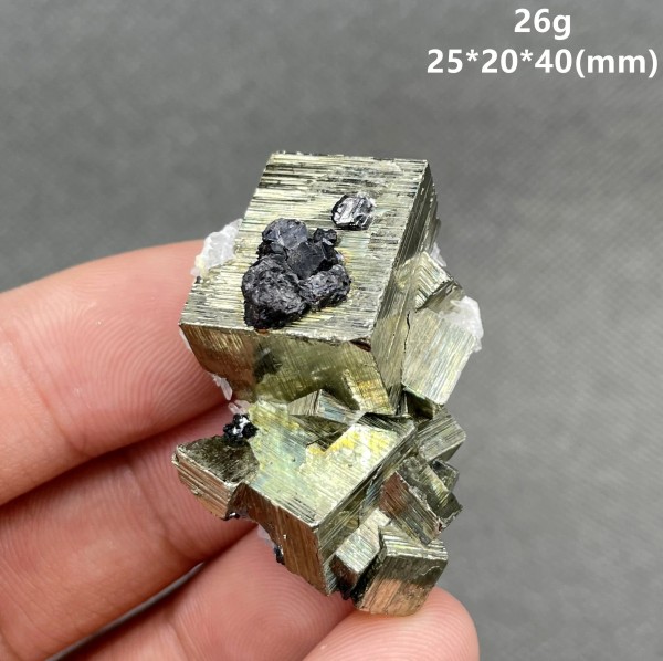 Nouveau 26g de pyrite et martravaillé naturelles du Pérou