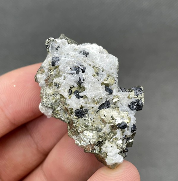 Nouveau 26g de pyrite et martravaillé naturelles du Pérou|42,29 €|OKKO MODE