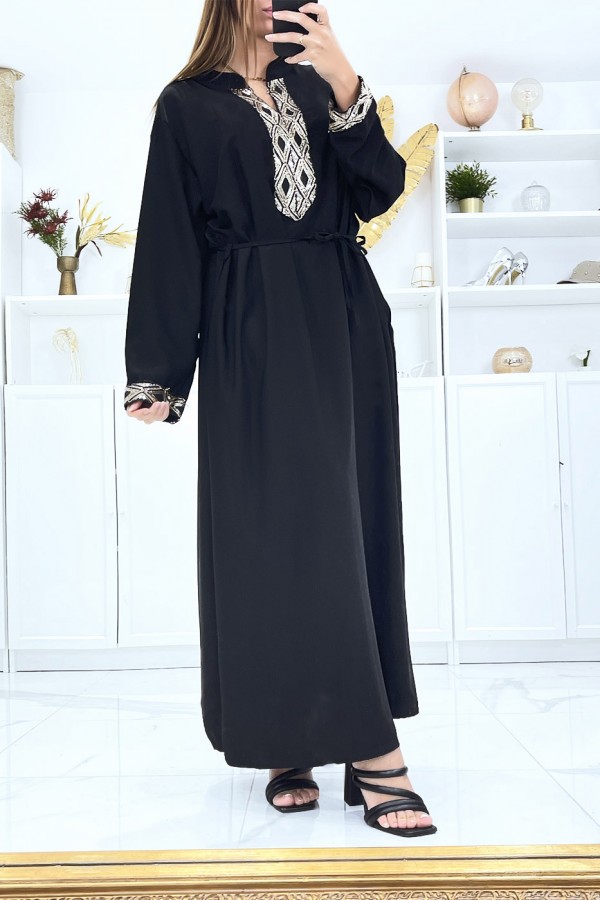 Robe noire à manches longues et sequin aux manches et au col - 1