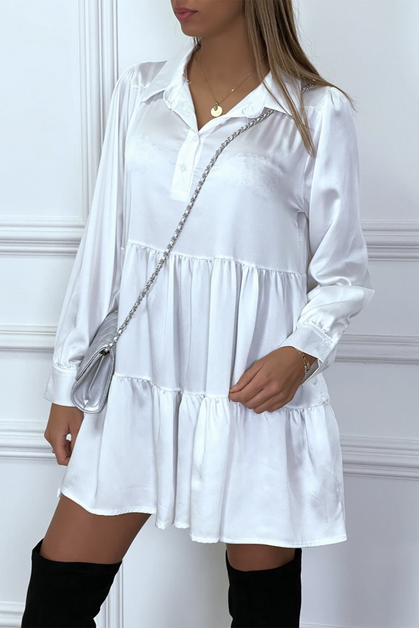 Robe chemise blanche satinée à volant - 1