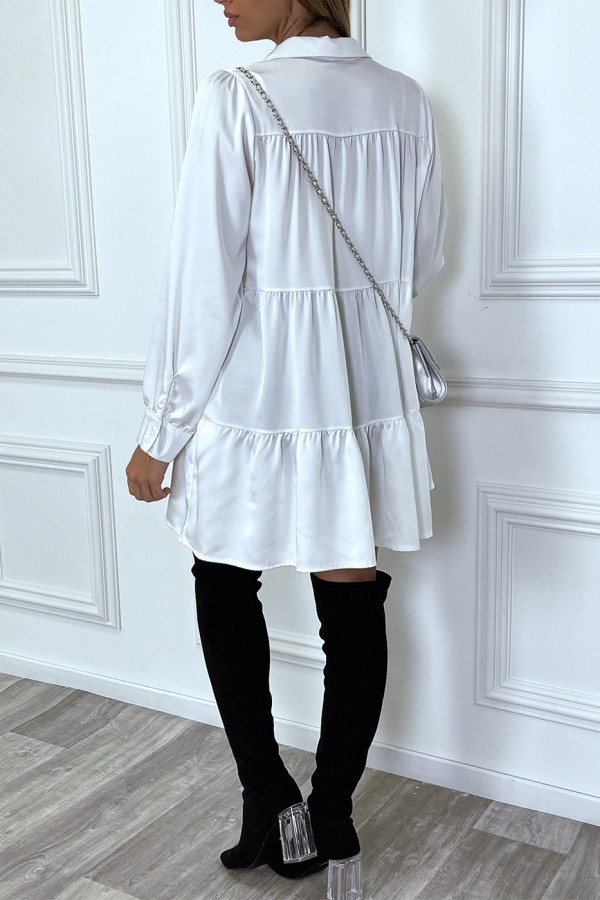 Robe chemise blanche satinée à volant - 5