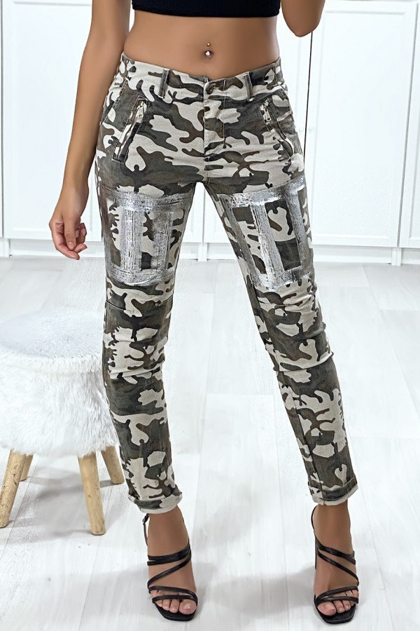 Pantalon slim militaire avec poches et motif argenté aux jambes - 4