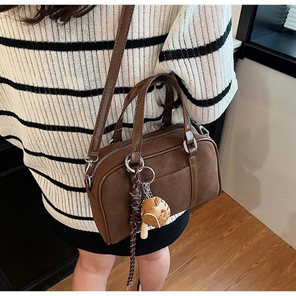 Sac à bandoulière en daim avec poche intérieure pour femme, sac Boston, bandoulière réglable et embrayage|24,29 €|OKKO MODE