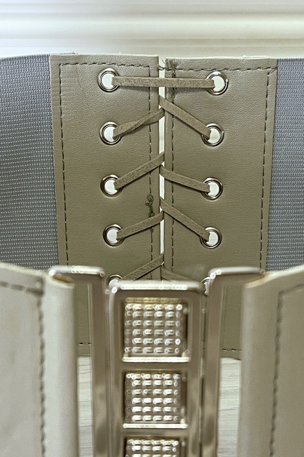 Ceinture de taille grise avec lacet au dos - 3