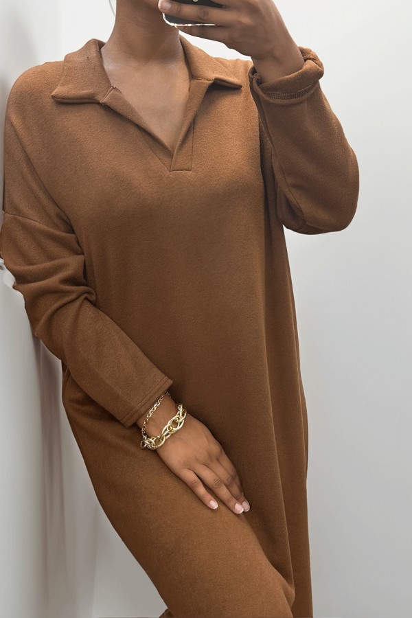 Longue robe épaisse col chemise en marron - 8