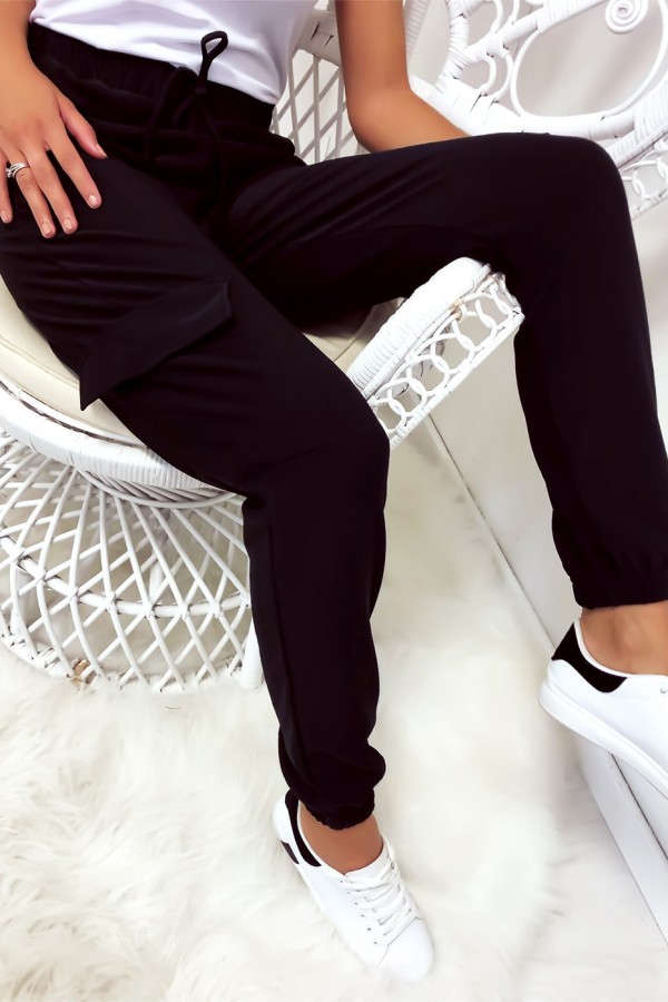 Pantalon treillis en noir avec poches et lacet - 5