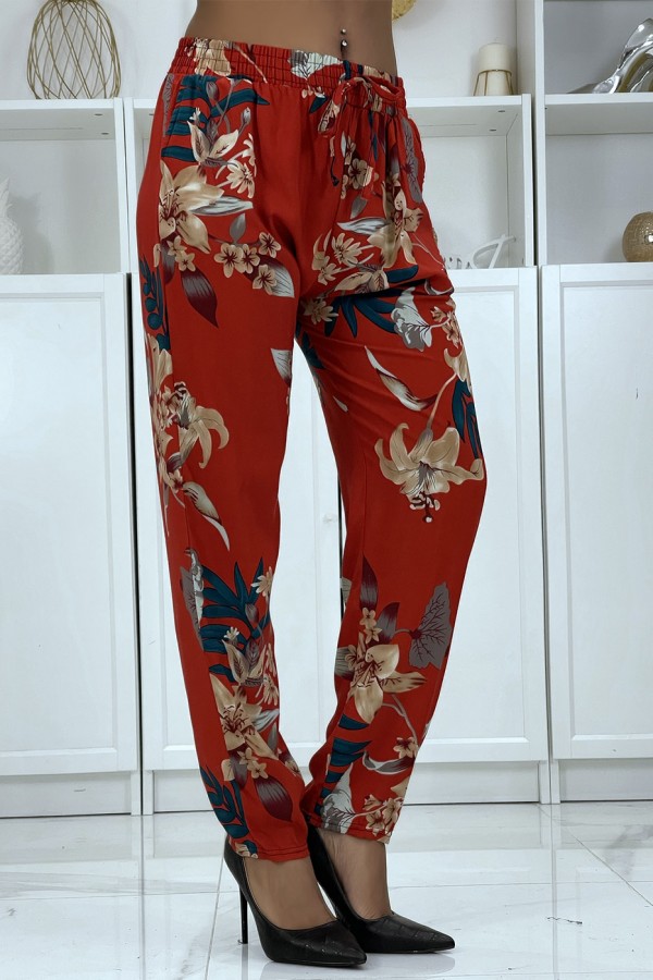 Pantalon fluide rouge à motif floral B-36 - 4