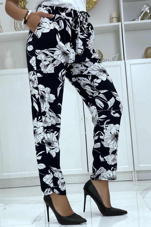 Pantalon fluide noir à motif floral B-54 - 3