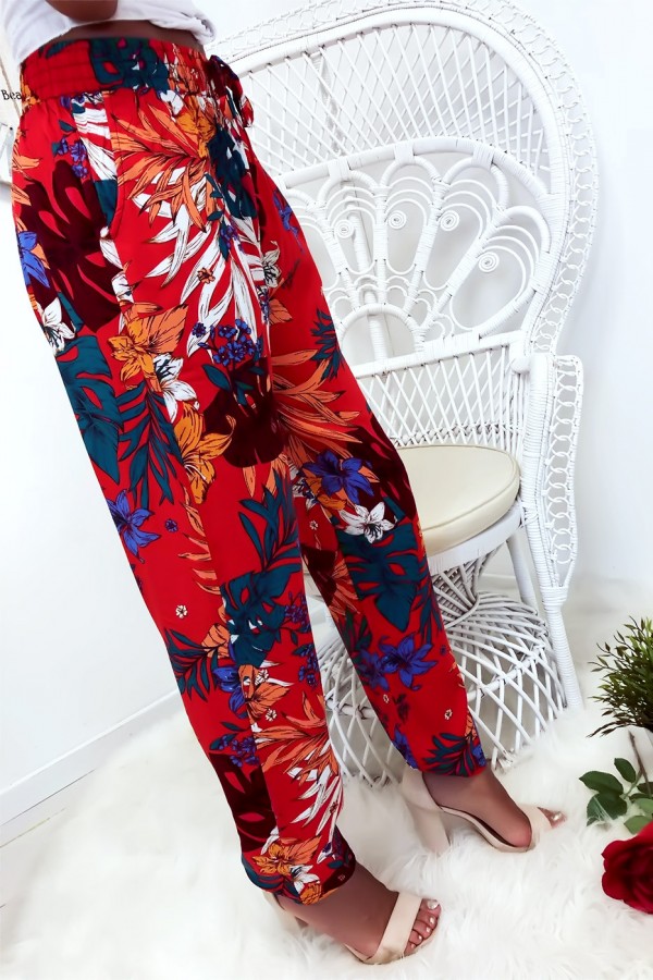 Pantalon fluide très agréable à porter en coton, motif fleuri rouge avec poche et lacet - 2