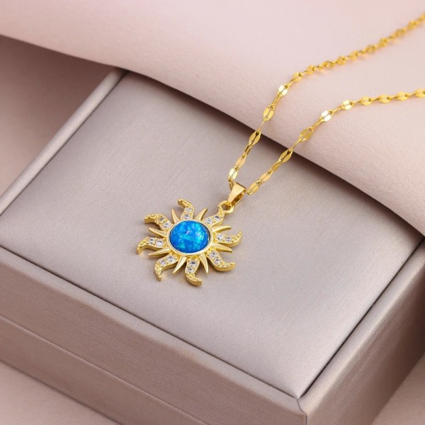 Colliers de la présidence en acier inoxydable pour femmes, pendentif totem au soleil plaqué or 18k|2,69 €|OKKO MODE