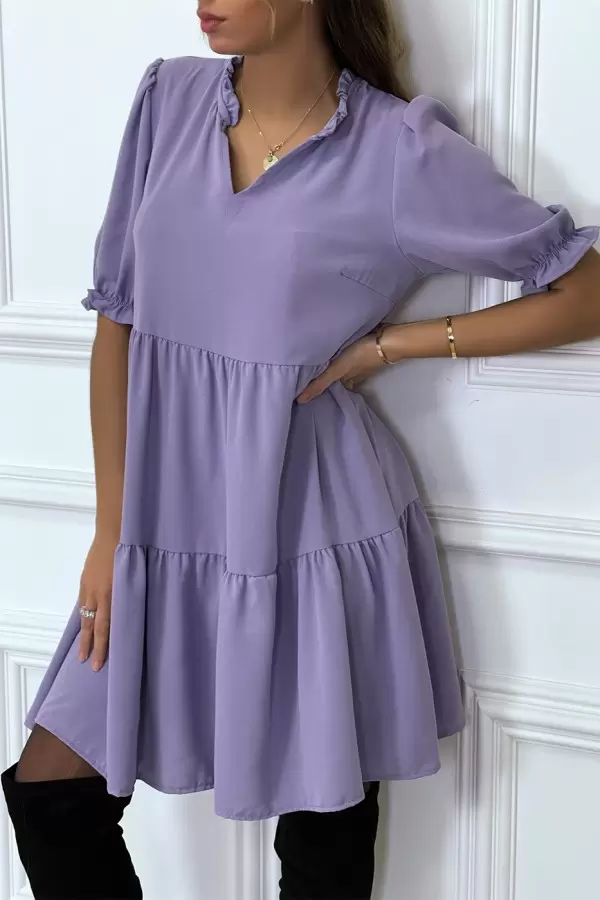 Robe tunique violette à volant à manches courtes