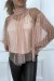 Blouse rose en tulle transparent perlé à col haut | $5.69 | OKKO MODE