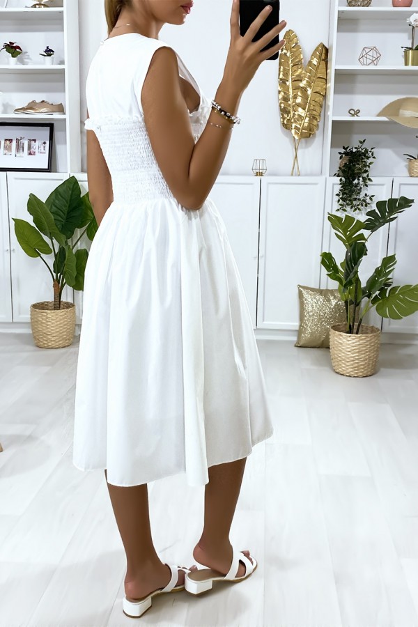 Robe patineuse blanche évasé avec perles et élastiques au buste - 5