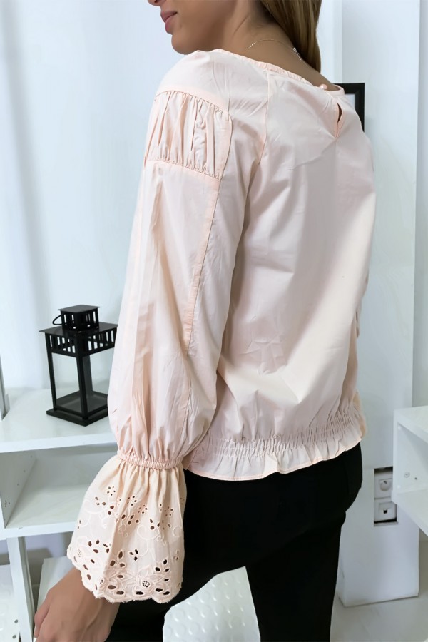 Blouse rose plissé au buste avec volant en dentelle aux manches - 3