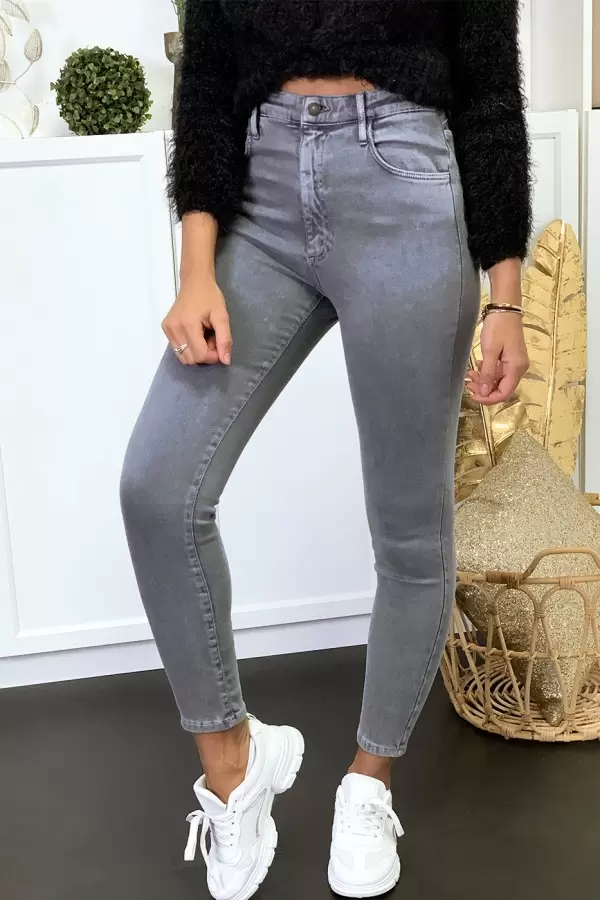 Calça jeans cinza cintura alta stretch com bolsos