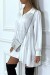 Robe chemise blanche satinée à volant | 15,02 $ | OKKO MODE