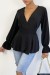 Blouse cache-coeur pailletée noire à volants | 21,85 $ | OKKO MODE
