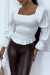 Blouse blanche froncée à manches bouffantes | €12.60 | OKKO MODE