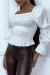 Blouse blanche froncée à manches bouffantes | €12.60 | OKKO MODE