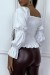 Blouse blanche froncée à manches bouffantes | €12.60 | OKKO MODE
