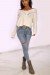 Suéter blanco de encaje con cuello en V y mangas caídas | 10,92 $ | OKKO MODE