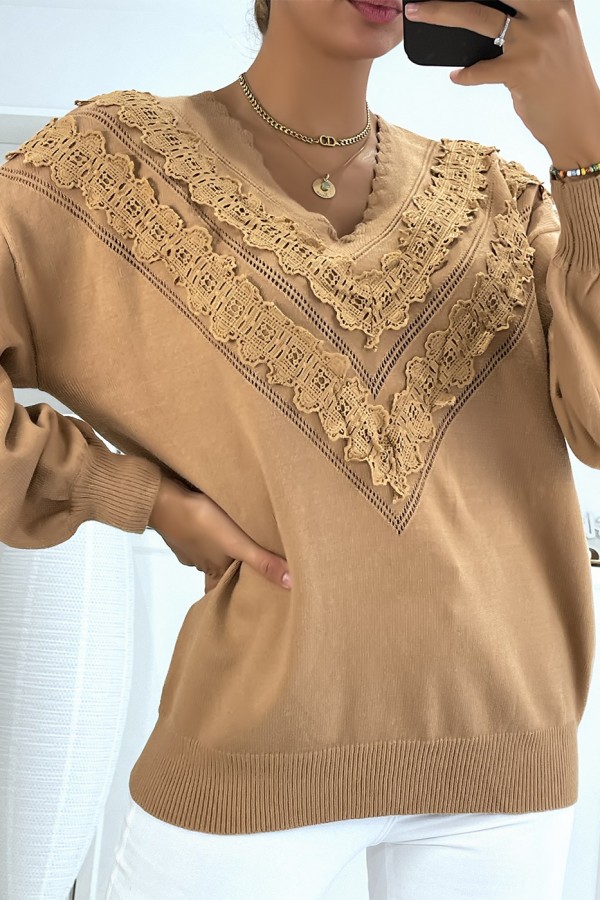 Pull camel pour femme en col V avec motif en dentelle - 4