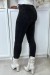 Schwarze Slim-Fit-Jeans mit verwaschenem Look und hinteren Taschen. | 7,35 € | OKKO MODE