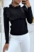 Pull noir à volant à lavant et larrière | 7,96 $ | OKKO MODE